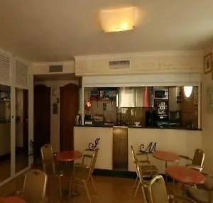 Jean Marie Otel Arma di Taggia