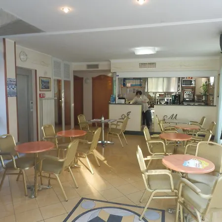 Jean Marie Hotel 3*