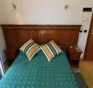 Jean Marie أرما دي تاجيا